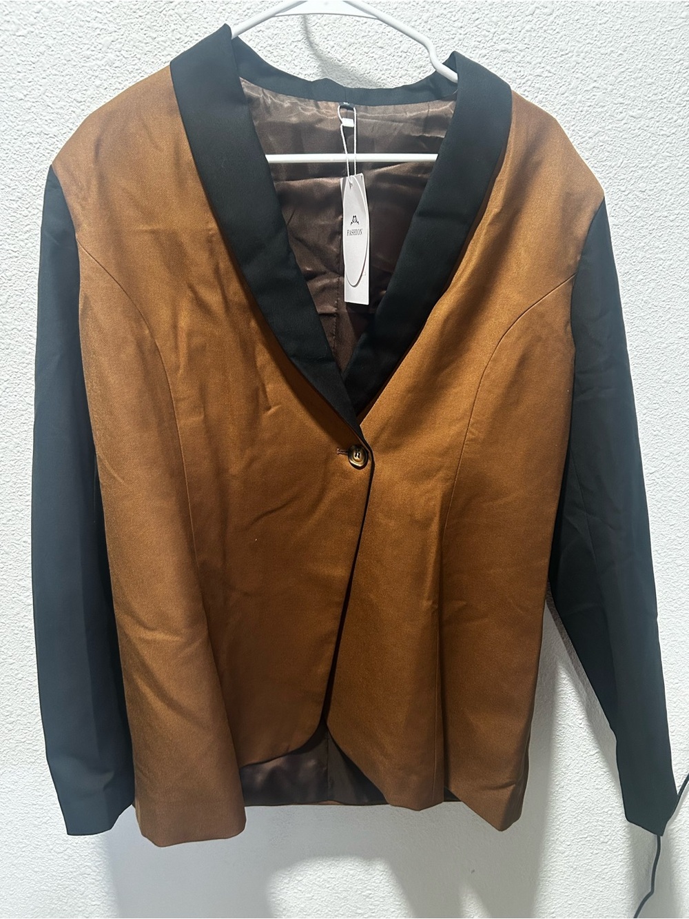 Womens Two-Tone Brown and Black Blazer Jacket and pant suit